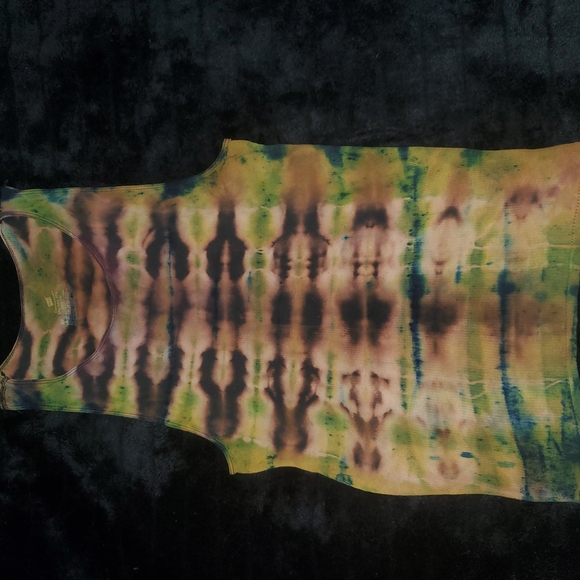 CUSTOM Hanes Tank - Picture 3 of 4